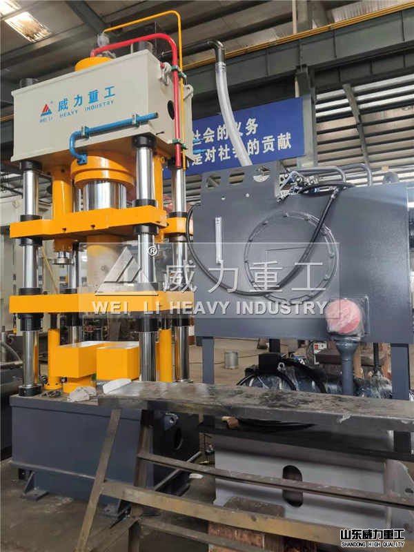 YW79-315吨粉末液压机